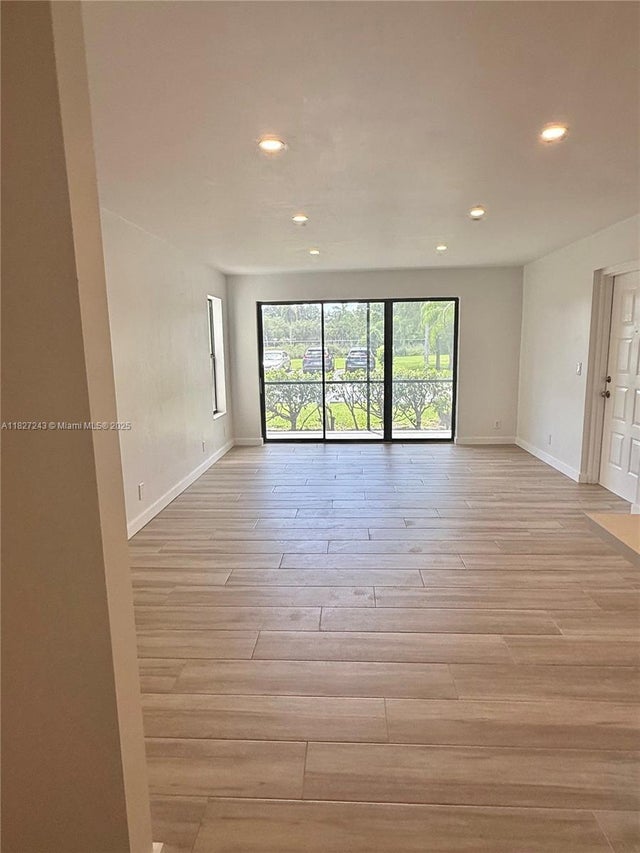 4 of 12 - 1116 Green Pine Blvd D1, West Palm Beach, FL
