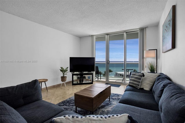 1 of 42 - 3901 S Ocean Dr 8m, Hollywood, FL