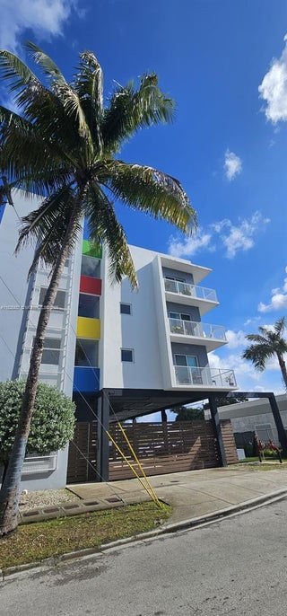 Photo of Listing #A11828437