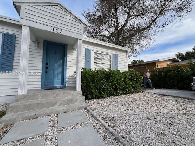 1 of 9 - 417 Se 22nd St 1, Fort Lauderdale, FL