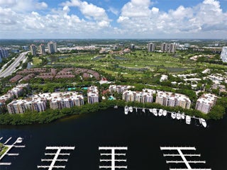 Photo of Listing #A11828705