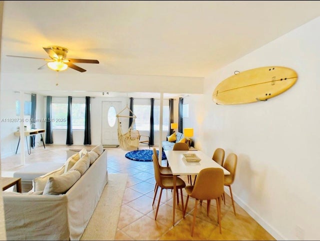5 of 26 - 2029 Pierce St 4, Hollywood, FL