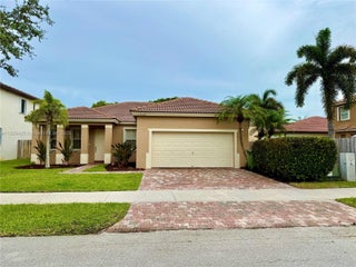 Photo of Listing #A11829425