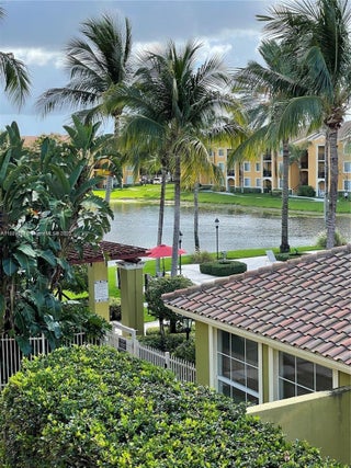 Photo of Listing #A11829464