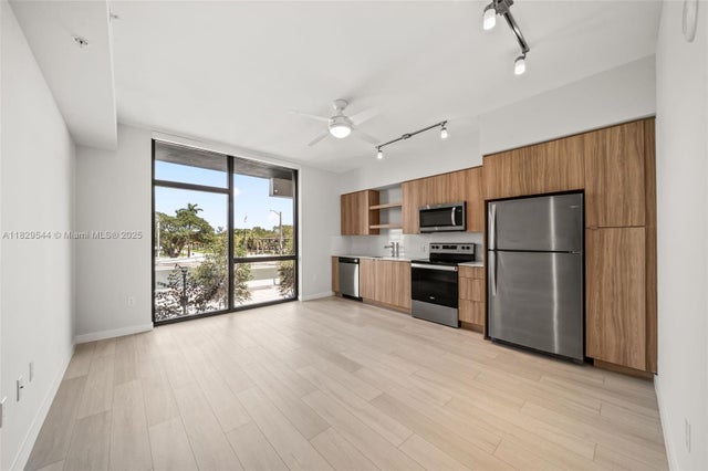 3 of 47 - 555 Ne 8th St 0109, Fort Lauderdale, FL