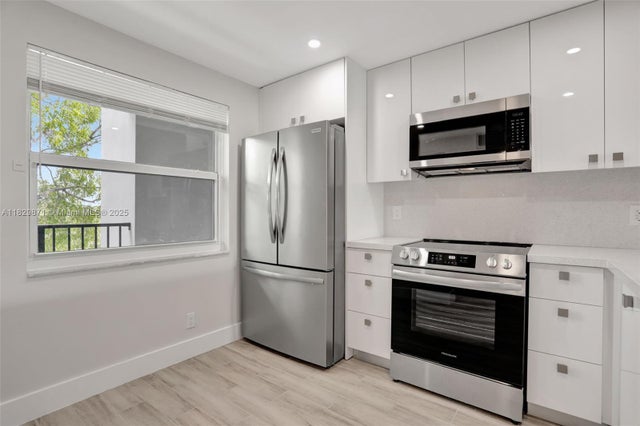 3 of 35 - 4091 Cypress Reach Ct 301, Pompano Beach, FL