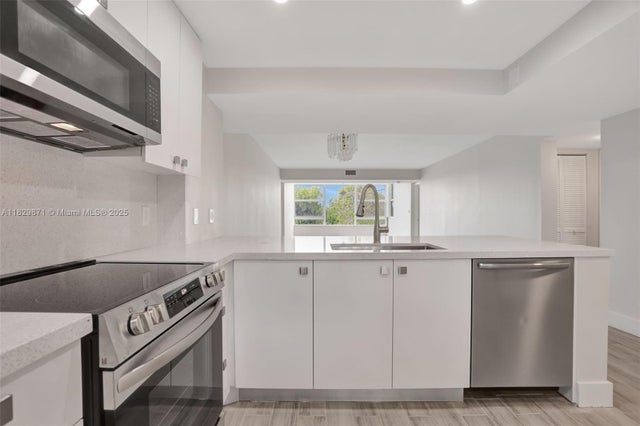 5 of 35 - 4091 Cypress Reach Ct 301, Pompano Beach, FL