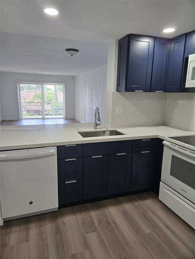 1 of 7 - 1700 Nw 58th Terras 3j, Sunrise, FL