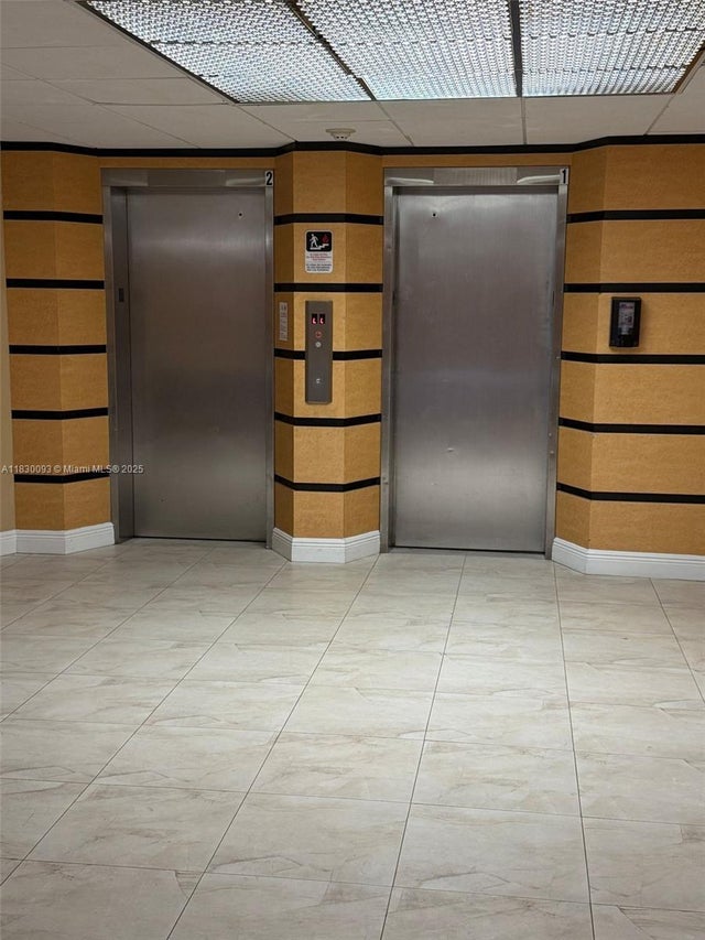 2 of 17 - 3800 N Hills Dr 312, Hollywood, FL