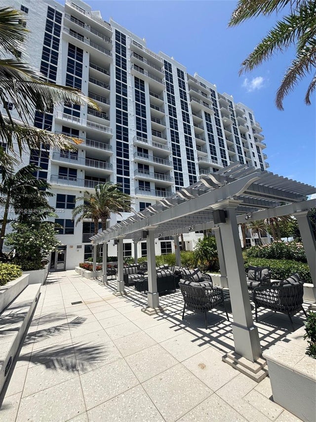 1 of 15 - 1776 Polk St 1405, Hollywood, FL