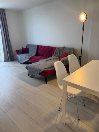 Photo of Listing #A11829529