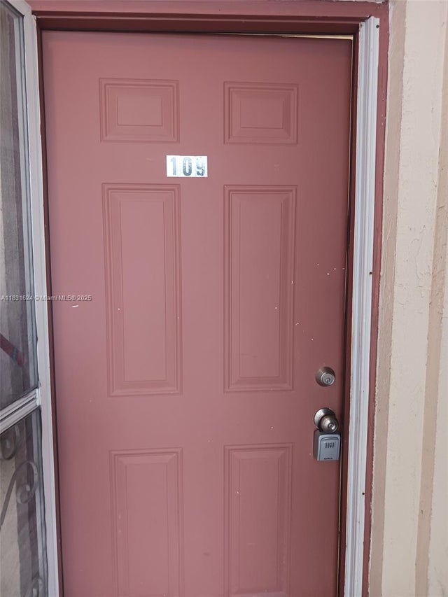 1 of 16 - 5900 Nw 17th Pl 109, Sunrise, FL