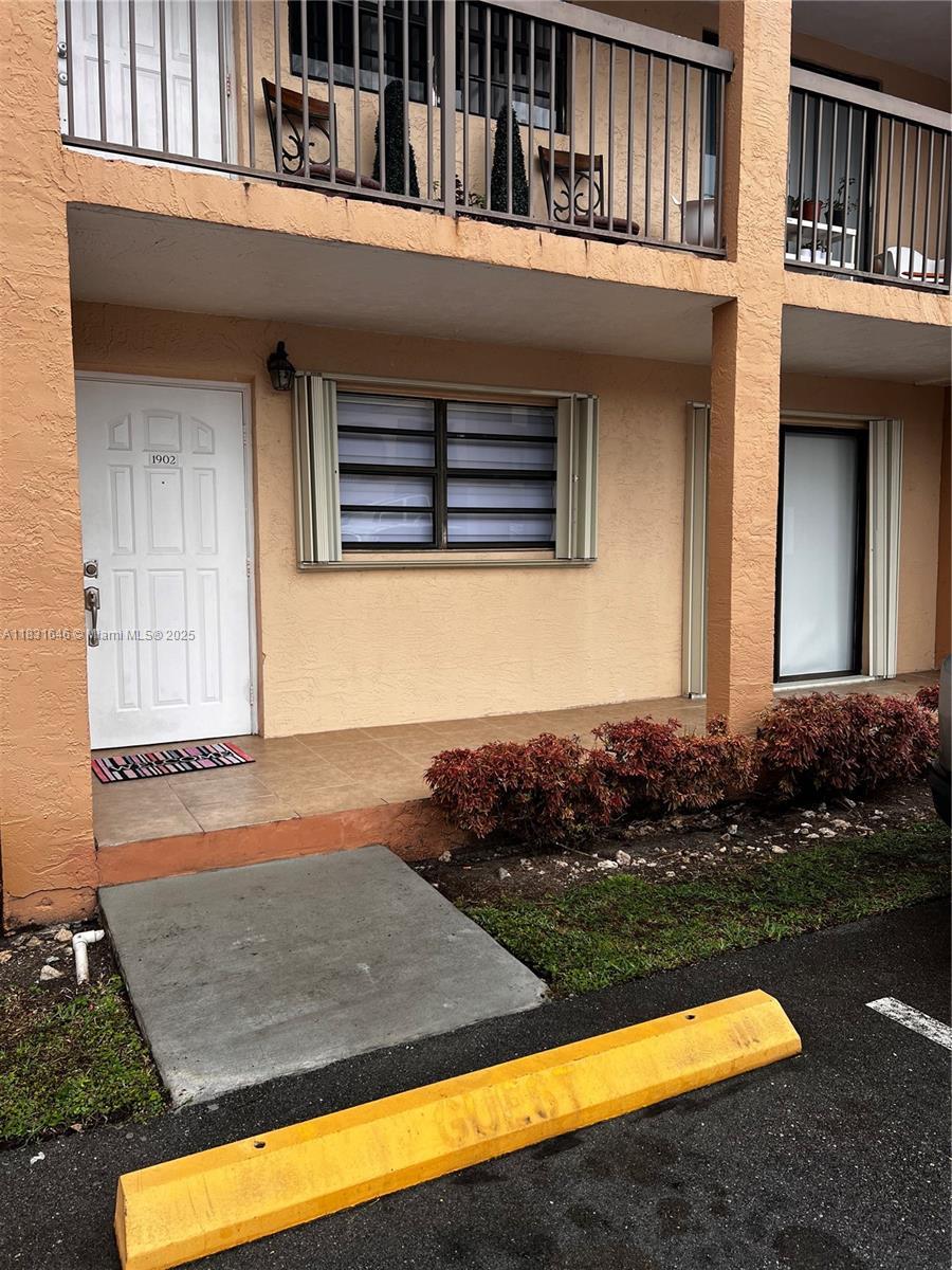 18216 Mediterranean Blvd 2-19, Hialeah