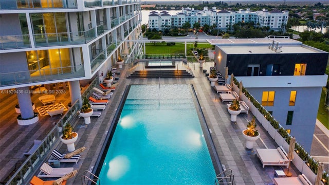 5 of 58 - 2000 Metropica Way 1407, Sunrise, FL