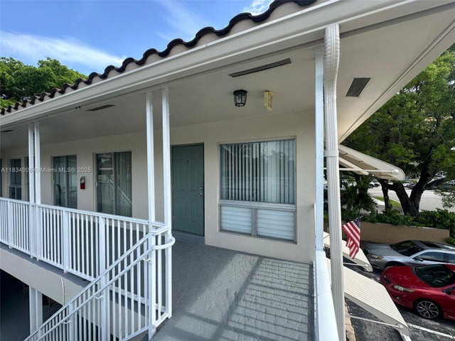 2 of 14 - 3031 Ne 21st Ter 3, Fort Lauderdale, FL