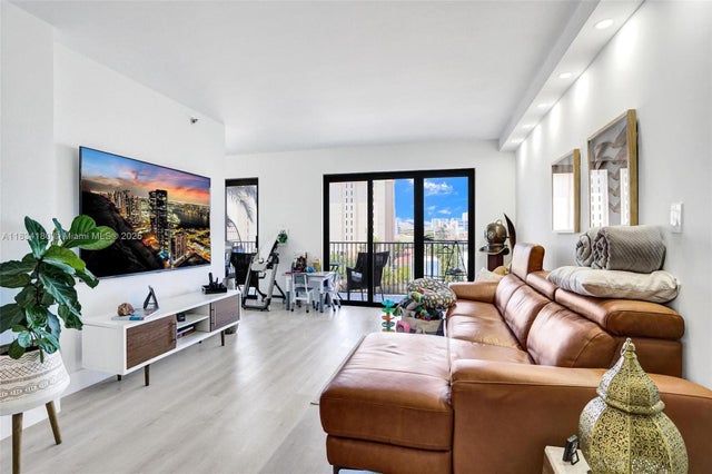 5 of 33 - 1201 S Ocean Dr 404n, Hollywood, FL