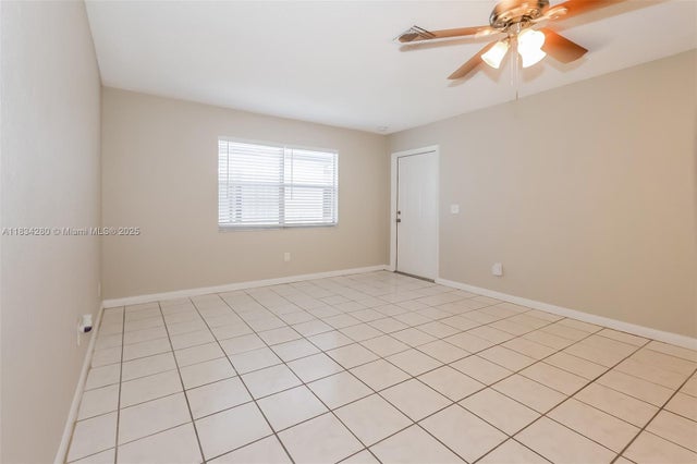 5 of 15 - 617 S A St, Lake Worth, FL