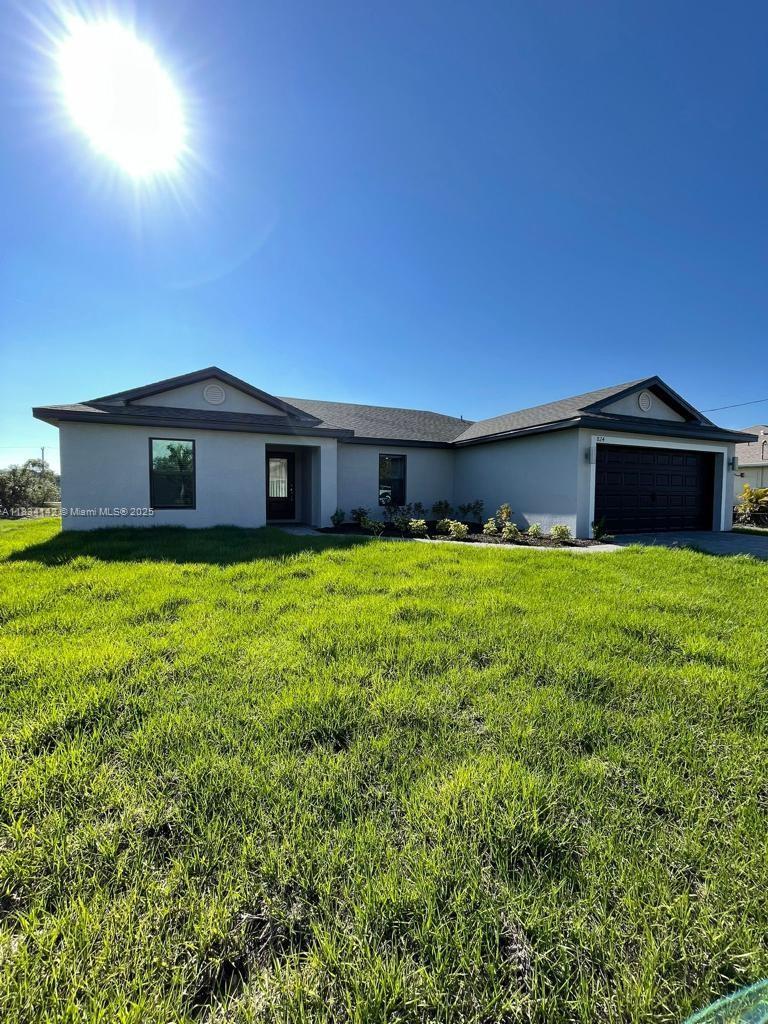 861 Winwood Cir, Fort Myers