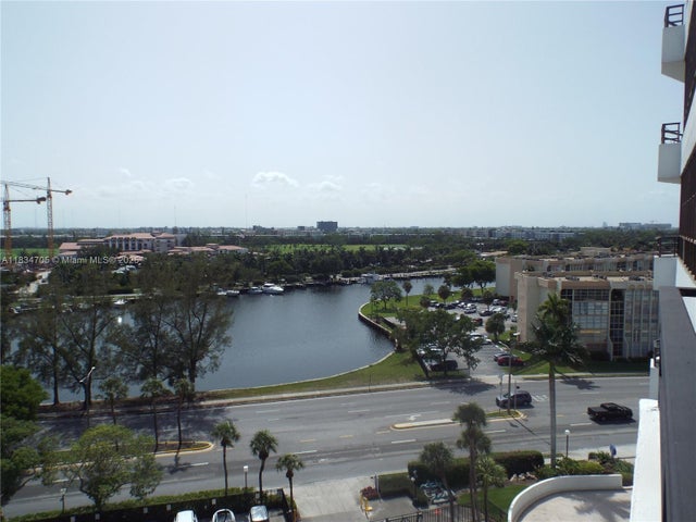 3 of 5 - 500 Three Islands Blvd 613, Hallandale Beach, FL