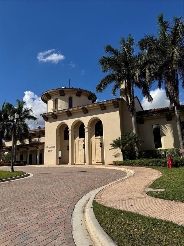 1 of 53 - 3020 Nw 125th Ave 417, Sunrise, FL
