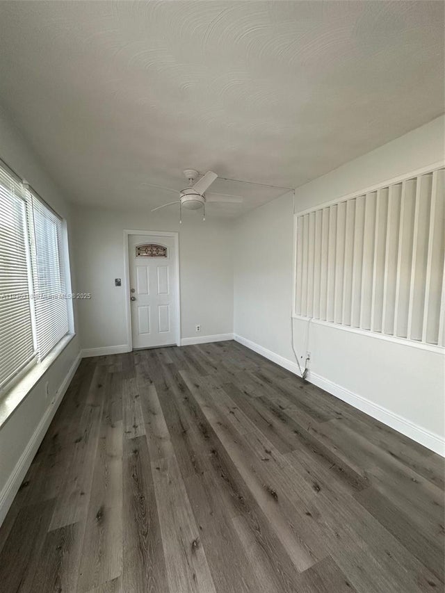 2 of 15 - 116 Se 9th Ct 2, Hallandale Beach, FL