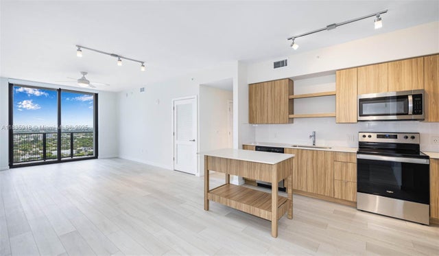 2 of 63 - 555 Ne 8th St 2208, Fort Lauderdale, FL