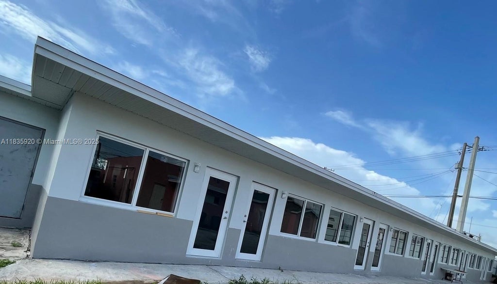 2196 Ali Baba Ave 2, Opa Locka