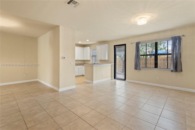 5 of 24 - 9600 N Town Parc Cir N, Parkland, FL