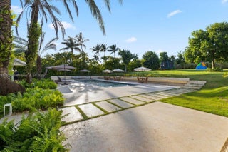 Photo of Listing #A11836293