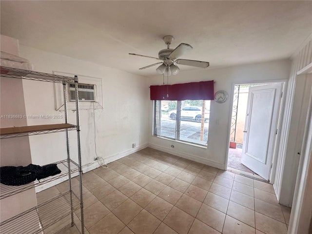 3 of 5 - 1723 Mckinley St C, Hollywood, FL