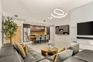 Photo of Listing #A11836915