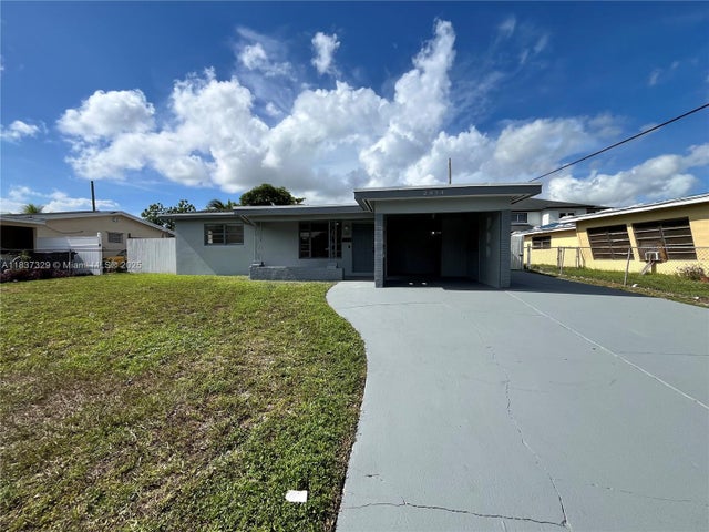 1 of 30 - 2854 Sw 4th Pl, Fort Lauderdale, FL