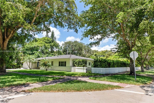 3 of 31 - 601 Tibidabo Ave, Coral Gables, FL
