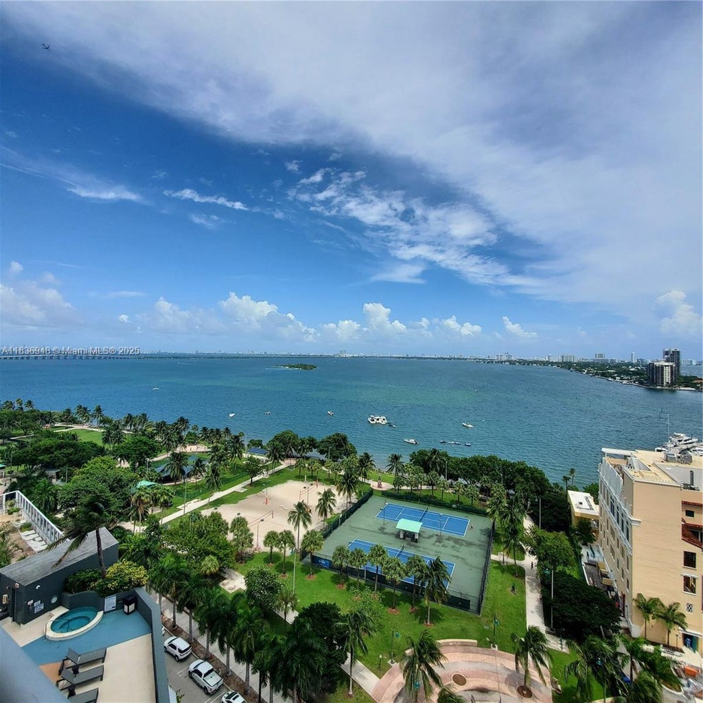 1750 N Bayshore Dr 1702, Miami