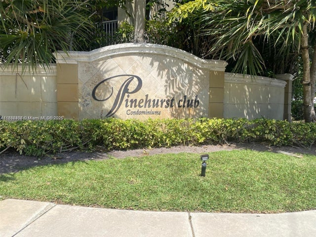 1 of 4 - 410 S Park Rd 1-208, Hollywood, FL