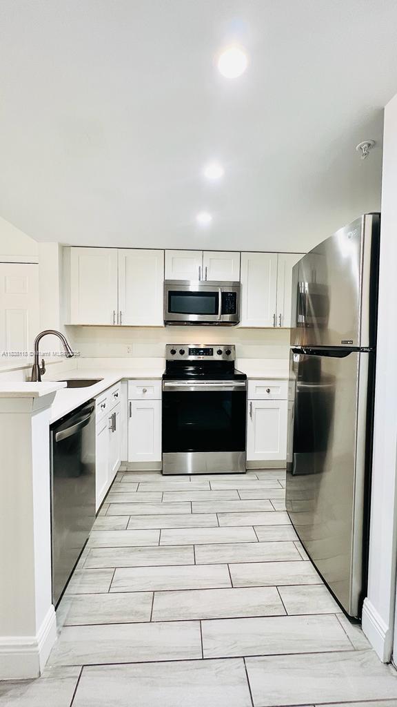 5 of 14 - 4195 N Haverhill Rd 311, West Palm Beach, FL