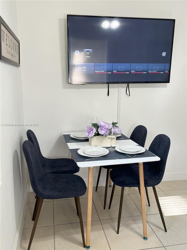 3 of 10 - 1040 Sw 28th St 1, Fort Lauderdale, FL