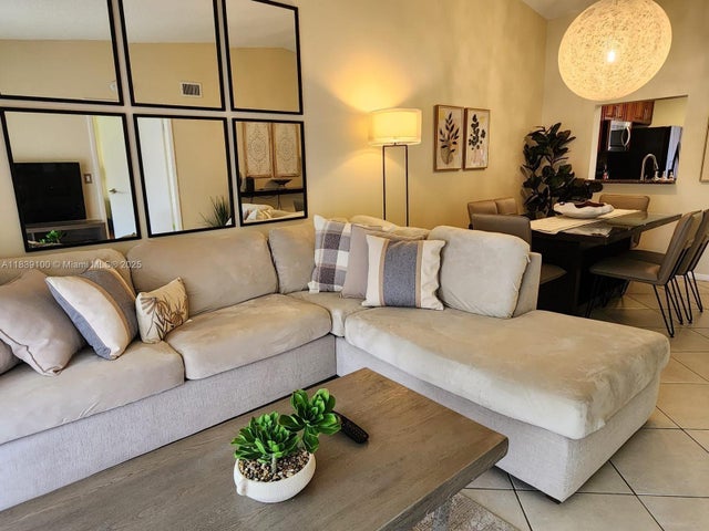 4 of 9 - 21951 Soundview Ter 203, Boca Raton, FL