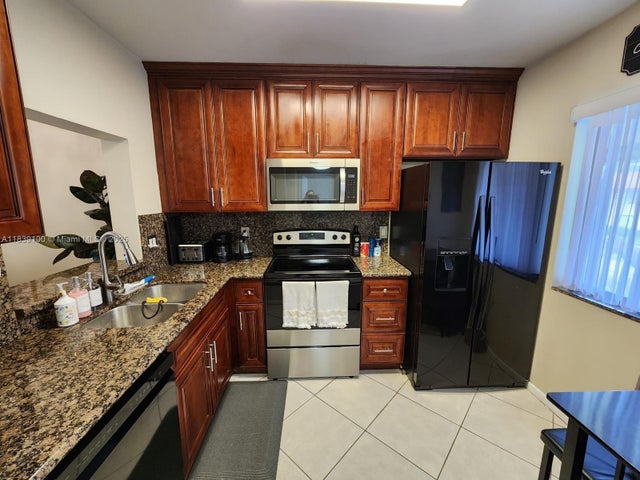 5 of 9 - 21951 Soundview Ter 203, Boca Raton, FL