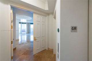 Photo of Listing #A11838785