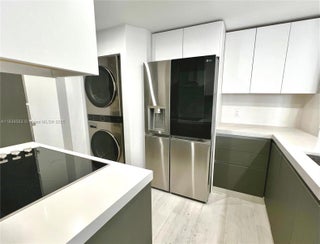 Photo of Listing #A11839563