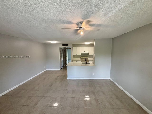 3 of 23 - 1822 Meadows Cir W 1822, Boynton Beach, FL
