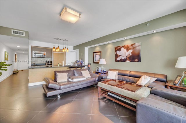 5 of 16 - 1830 S Ocean Dr 3709, Hallandale Beach, FL