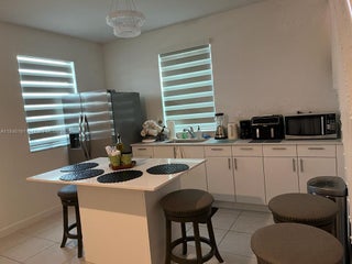 Photo of Listing #A11840161