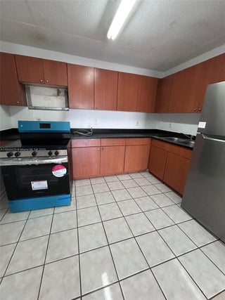 Photo of Listing #A11840429