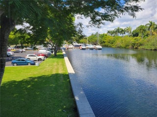 Photo of Listing #A11837101