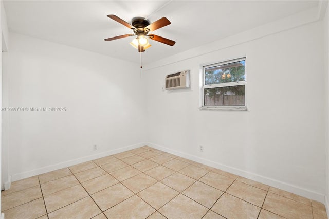 1 of 4 - 517-521 Nw 18th Ave 1, Fort Lauderdale, FL