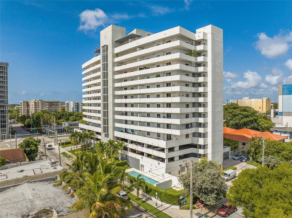 36 Nw 6th Ave 701, Miami