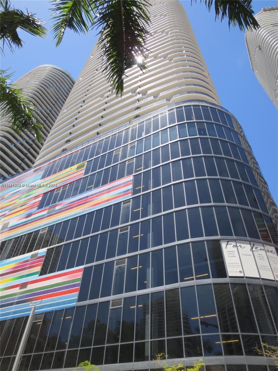 45 Sw 9th St 2407, Miami