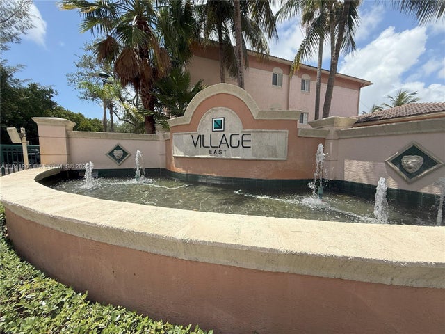 1 of 17 - 2021 Se 10th Av 220, Fort Lauderdale, FL